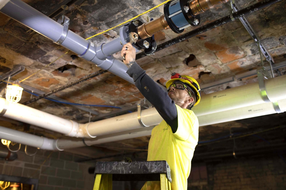 Commercial plumbing solutions serve Fullerton